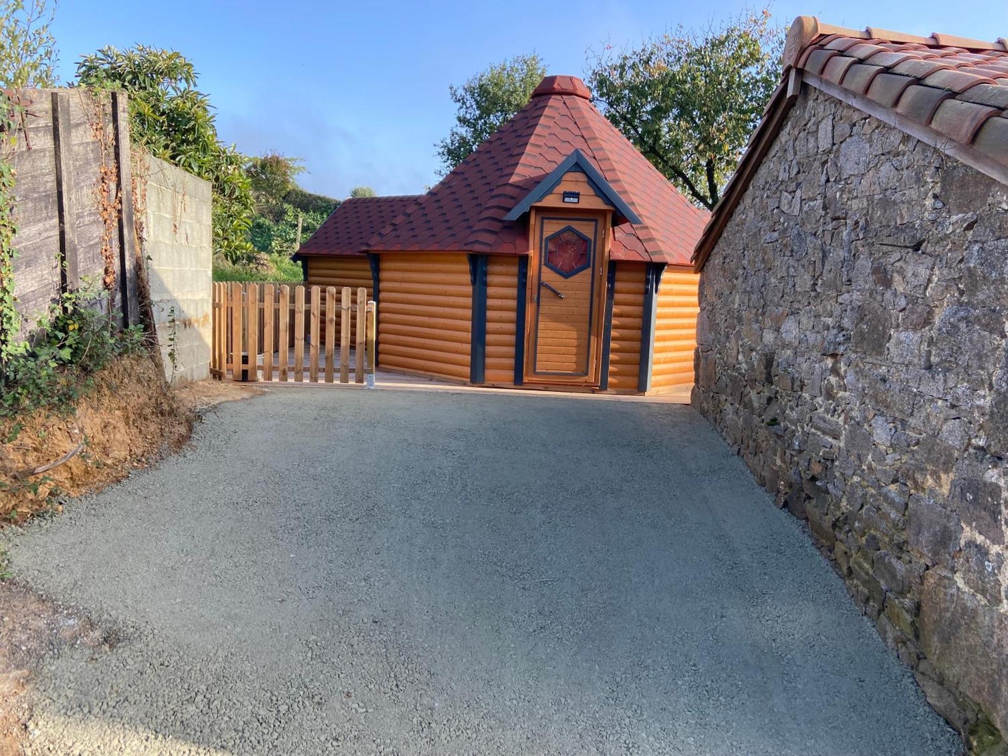 Le Petit Moulin Hotel Пузож Екстериор снимка